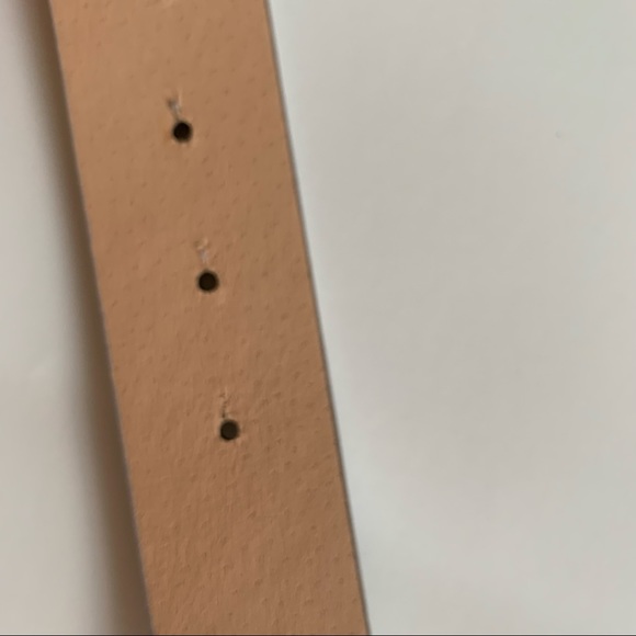 Snake print embossed velvet belt Buckle lilac - Picture 6 of 10